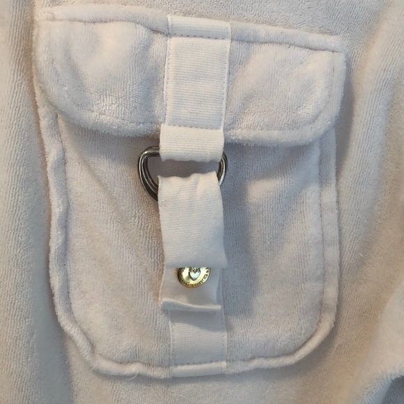 TWISTED HEART White Bermuda Shorts size P - Picture 2 of 4